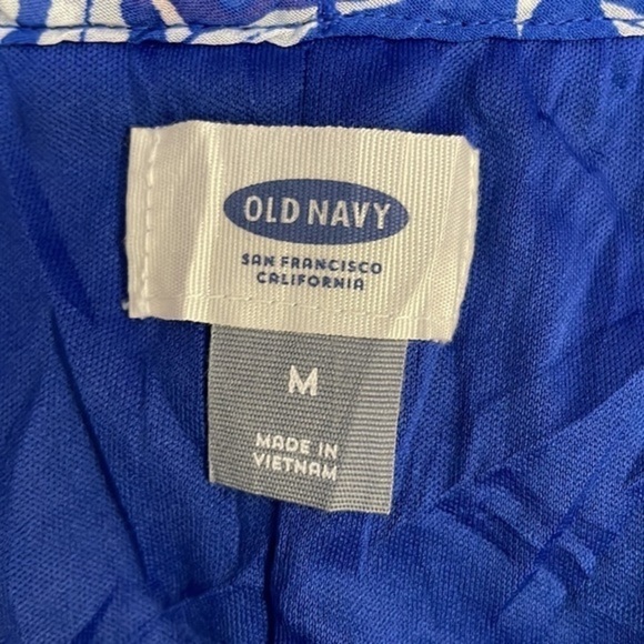 old Navy maxi dress. Floral with birds. Key hole neck.Lined. Medium. GUC - Picture 6 of 10